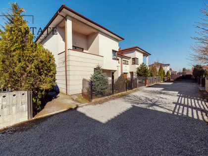 Dom Warszawa Wawer ul. Wał Miedzeszyński