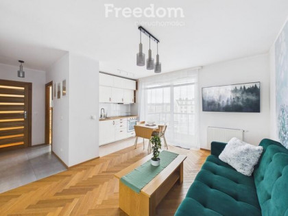 2 pokoje + miejsce w hali garażowej. Niepołomicka