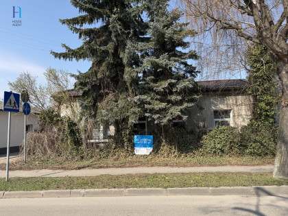 Dom Łowicz ul. Adama Mickiewicza