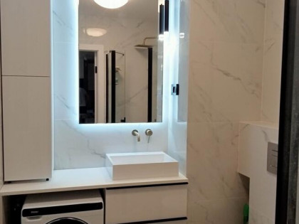 Wynajmę mieszkanie 2pokojowe z miejscem postojowym