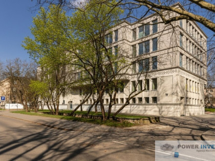 Zamieszkaj wygodnie w sercu Nowej Huty – Teatralne