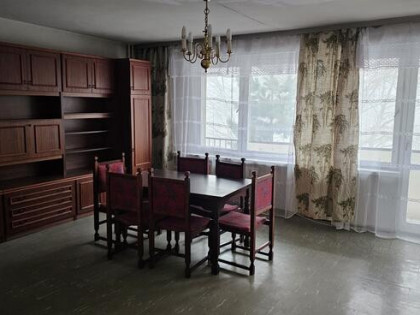 Przestronne 5 pokojowe mieszkanie  z piwnicą