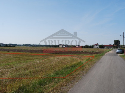 Krasiejów, działka budowlana 32ar