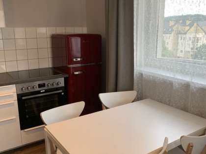 2-pokojowe mieszkanie z dużym tarasem. Kurdwanów