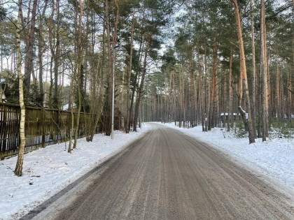 Atrakcyjna działka 2190 m², las i rzeka.