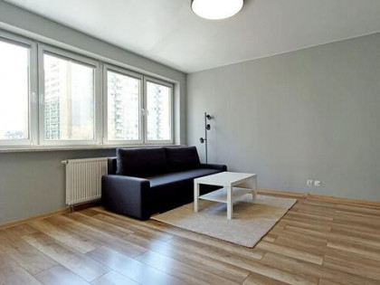 2 pokoje z miejscem w garażu - Małachowskiego 10