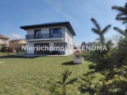 Dom Pawłowice, Blisko Centrum