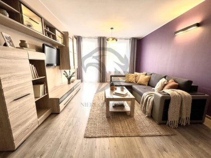 Apartament z wizją: Okno w niebo i luksfery.