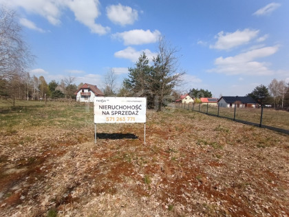 Twardogóra-działka mieszkaniowa, 21 ary przy lesie