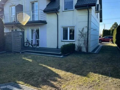 Dom bliźniak 127 m², ogród, blisko Radzymina.