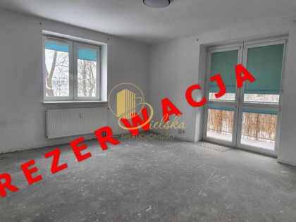 75m2  przy Politechnice Wiejska