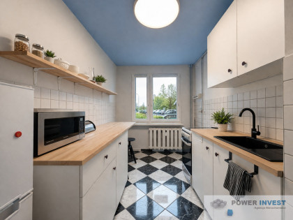 Przestronne 3-pokojow mieszkanie z balkonem. Rżąka