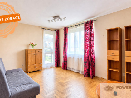 Rodzinne mieszkanie z balkonem i przestrzenią