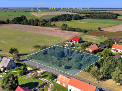 * Działka Budowlana z parkiem * 10 min od miasta *