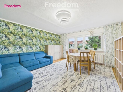 3 pokoje, zieleń za oknem, osobne WC