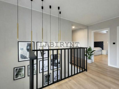 Luksusowy, 5 pokoi, 207m2, 2024 rok, działka 935m2