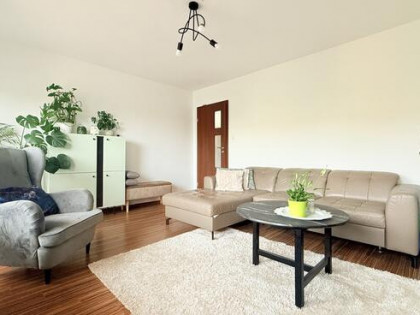 3.pokoje, balkon, piwnica - 72 m²