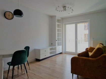 2 pokoje z balkonem i mp. - ul. Rąbieńska 47A