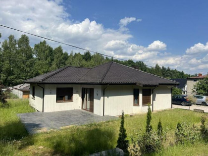 Dom 176 m² z garażem i tarasem – Kielce, Zalesie