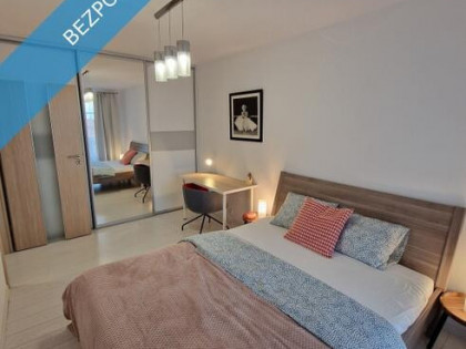 W pełni wyposażone mieszkanie 56 m², balkon, garaż, świetna komunikacja – Wrocław