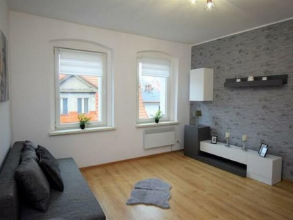 Wynajmę funkcjonalne 2 pokoje, Katowicka 2