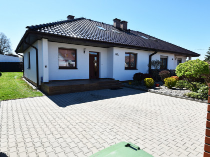 Dom w zabudowie bliźniaczej,Łubniany,Opolskie