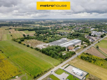 Obiekt biurowo-produkcyjny 930 m² ,działka 4561 m²