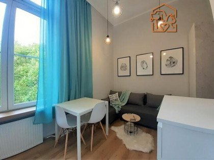 Kawalerka w centrum, pet-friendly - 3 Maja 33