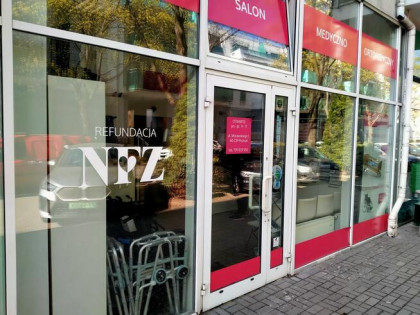 Wynajmę lokal handlowy Poznań ul. Morawskiego 1.