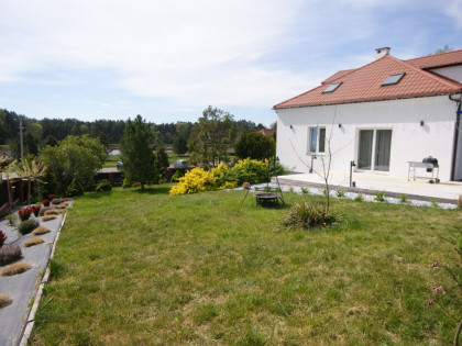 5 pok. dom z garażem i ogrodem na wznies. nad wodą