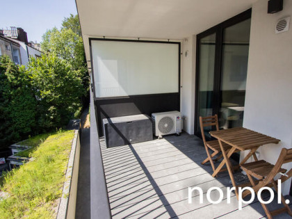 Nowoczesne mieszkanie z przestronnym balkonem / modern apartment