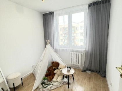 Nowoczesne 3 pokoje po remoncie | 38 m² | Świdnik | Bez prow