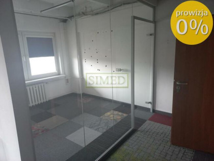 Dostep24h,recepcja,ochrona,parking,widne,wys.5m