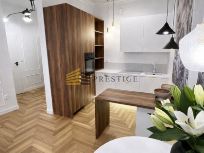 Apartament przy Rynku Nowego Miasta wynajme!