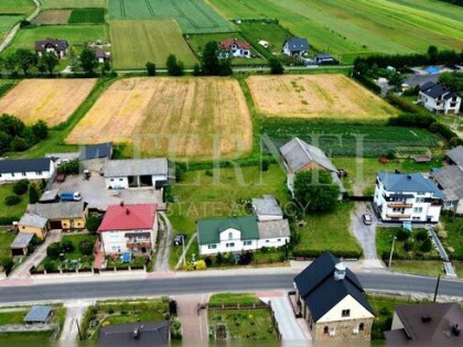 Dom wolnostojący ~71 m2 z działką 1490 m2, Pilica