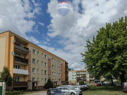 Nowy Dwór M. Osied. Młodych mieszkanie do remontu