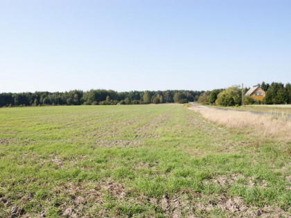 Duża działka nad jeziorem Krasne pod inwestycję