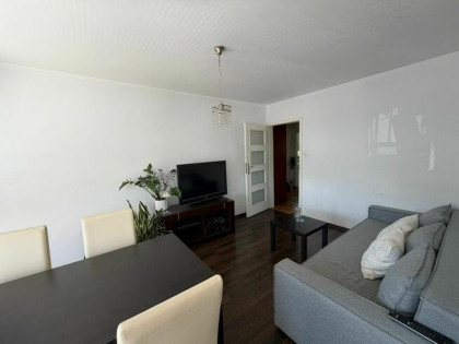 3 pokojowe mieszkanie 48 m², balkon, I p., os. Asnyka