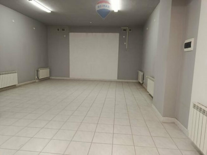 Do wynajęcia lokal 54 m2 – os. Ustronie