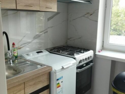 Na wynajem dwa mieszkania po 60 m2 w domu w Żyrardowie