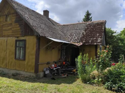 Sprzedam podiadłosc