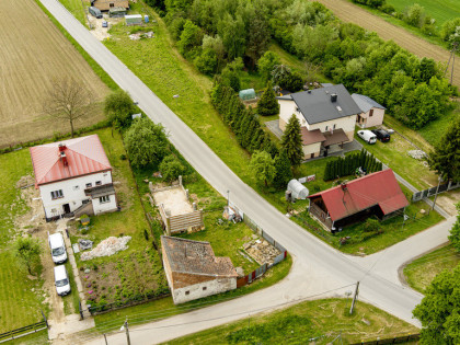 Na sprzedaż niewielka działka w Sieciechowicach