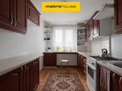 4-pokojowe mieszkanie 72 m² . Królowej Jadwigi
