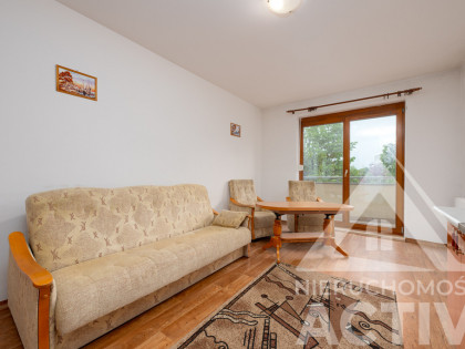 Do zamieszkania od zaraz. Duży balkon, m-ce parkingowe, piwnica.