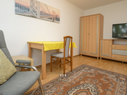 Sprzedaż mieszk.38 m2. 2 pokoje niski blok /parter