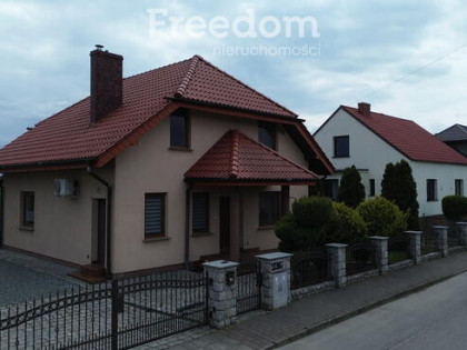Dom 6 pokoi + bud.garażowy 2 miejsca, taras, ogród