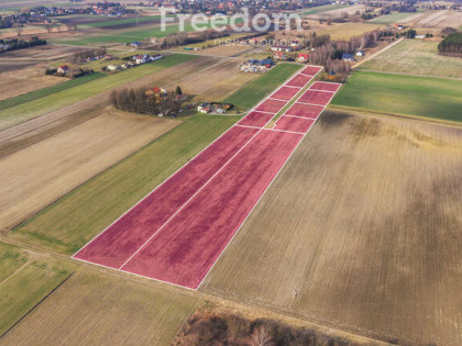 Na sprzedaż kompleks działek w Podkampinosie