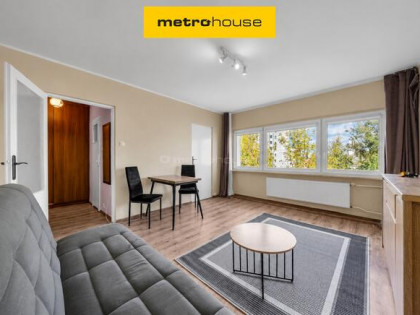 Kawalerka 27 m² po remoncie. 100 m od metra 560 zł