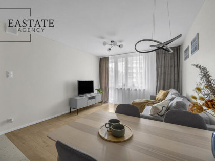 loggia | garderoba | Rondo Wiatraczna