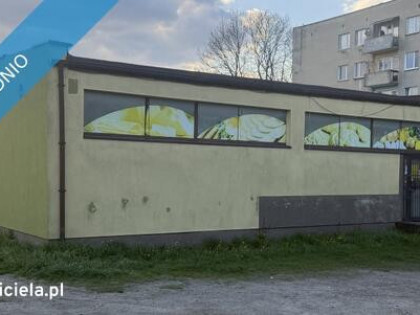 Pawilon handlowo-usługowy z działką